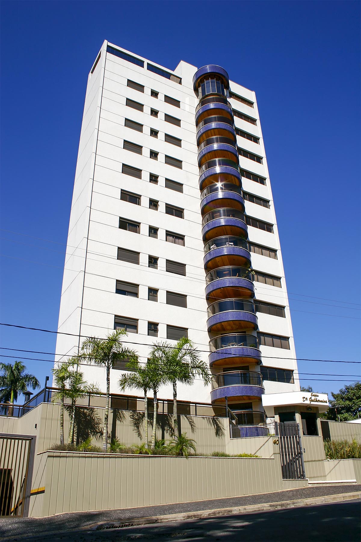 Dona Guilhermina — perspectiva 6