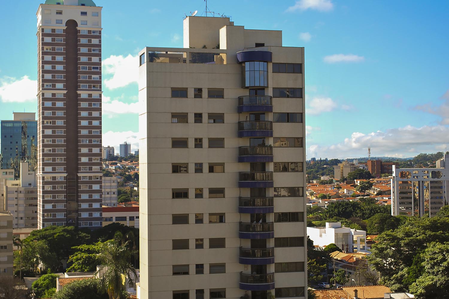 Dona Guilhermina — perspectiva 8