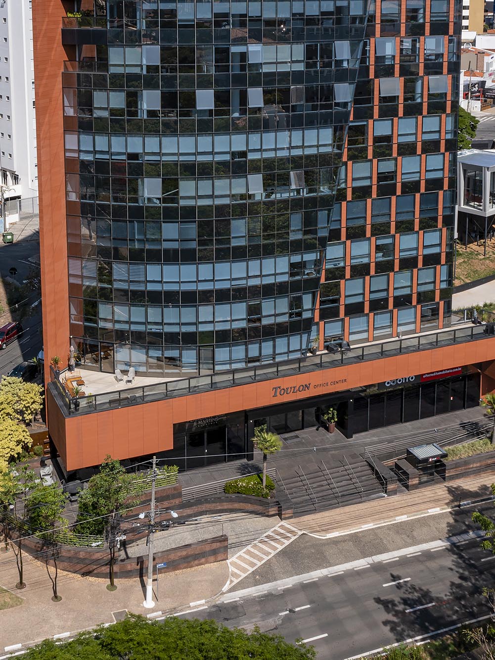 Toulon Office Center — perspectiva 6